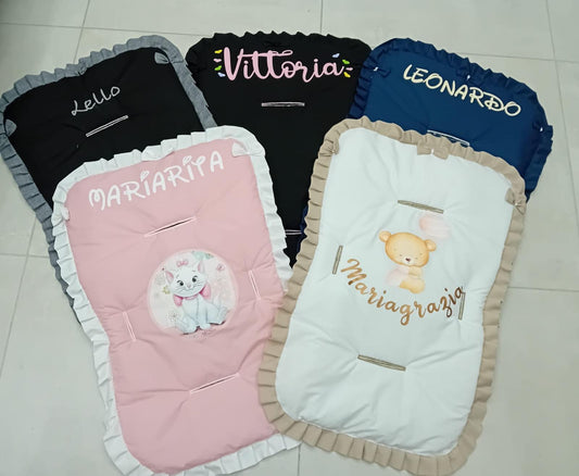 Copripasseggino con stampa personaggio e nome