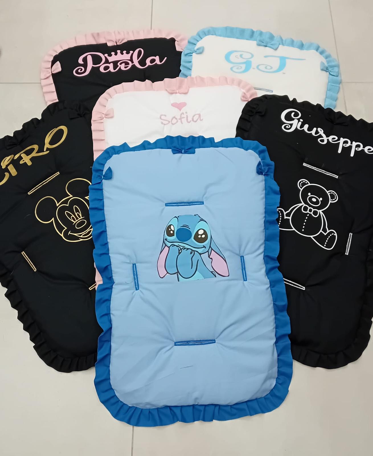 Copripasseggino con stampa personaggio e nome