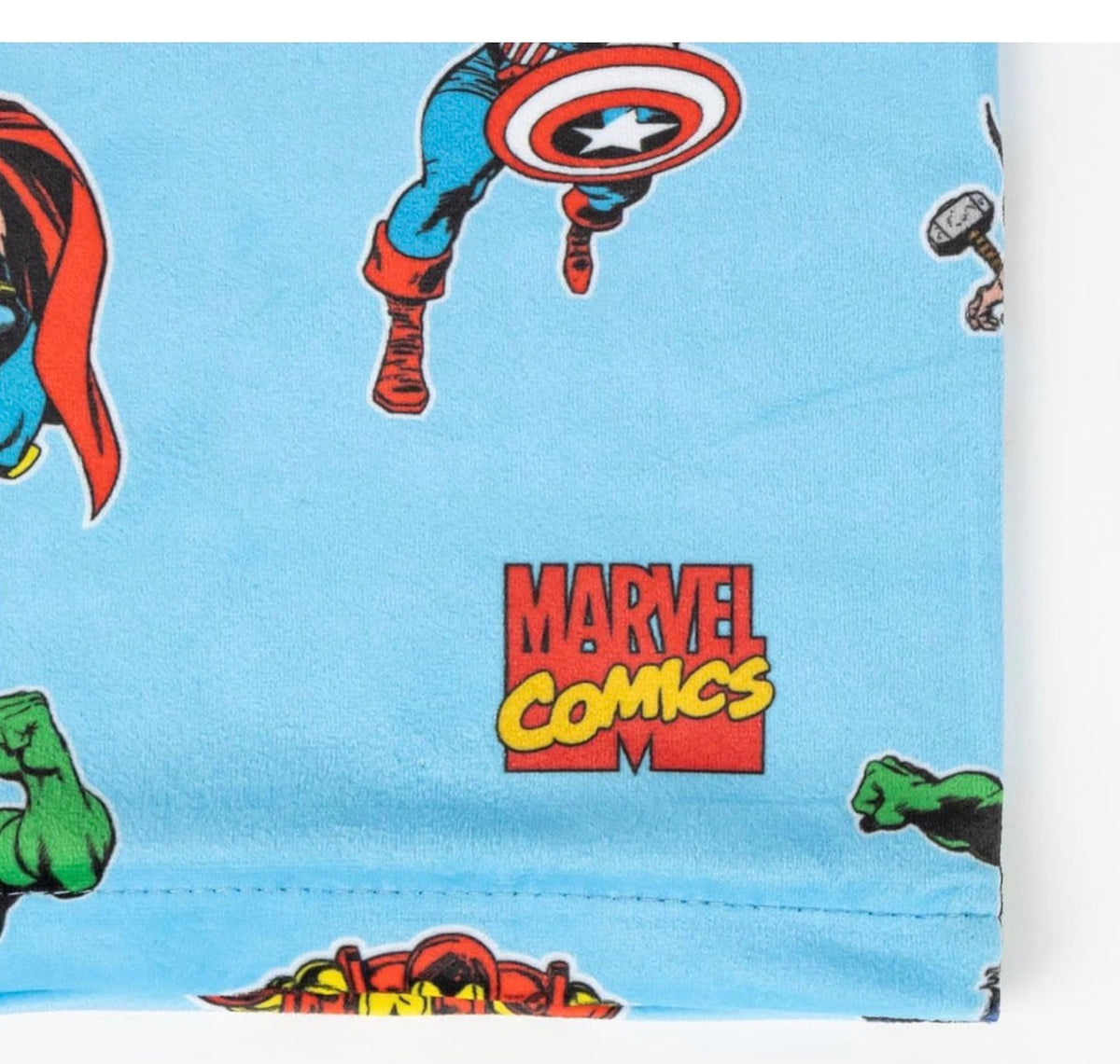 Set Marvel Comics Cappello, Scaldacollo e Guanti - Farmasanitaria DuDù